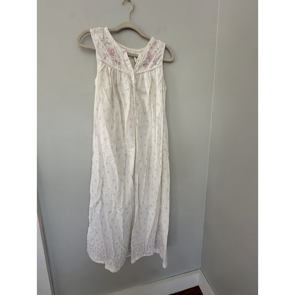 Vtg Secret Treasures Womens White Floral Nightgown Cottagecore Small 100 Cotton